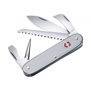 HERRAMIENTA VICTORINOX PIONERO ALOX PLATA, 8 USOS (0.8150.26)
